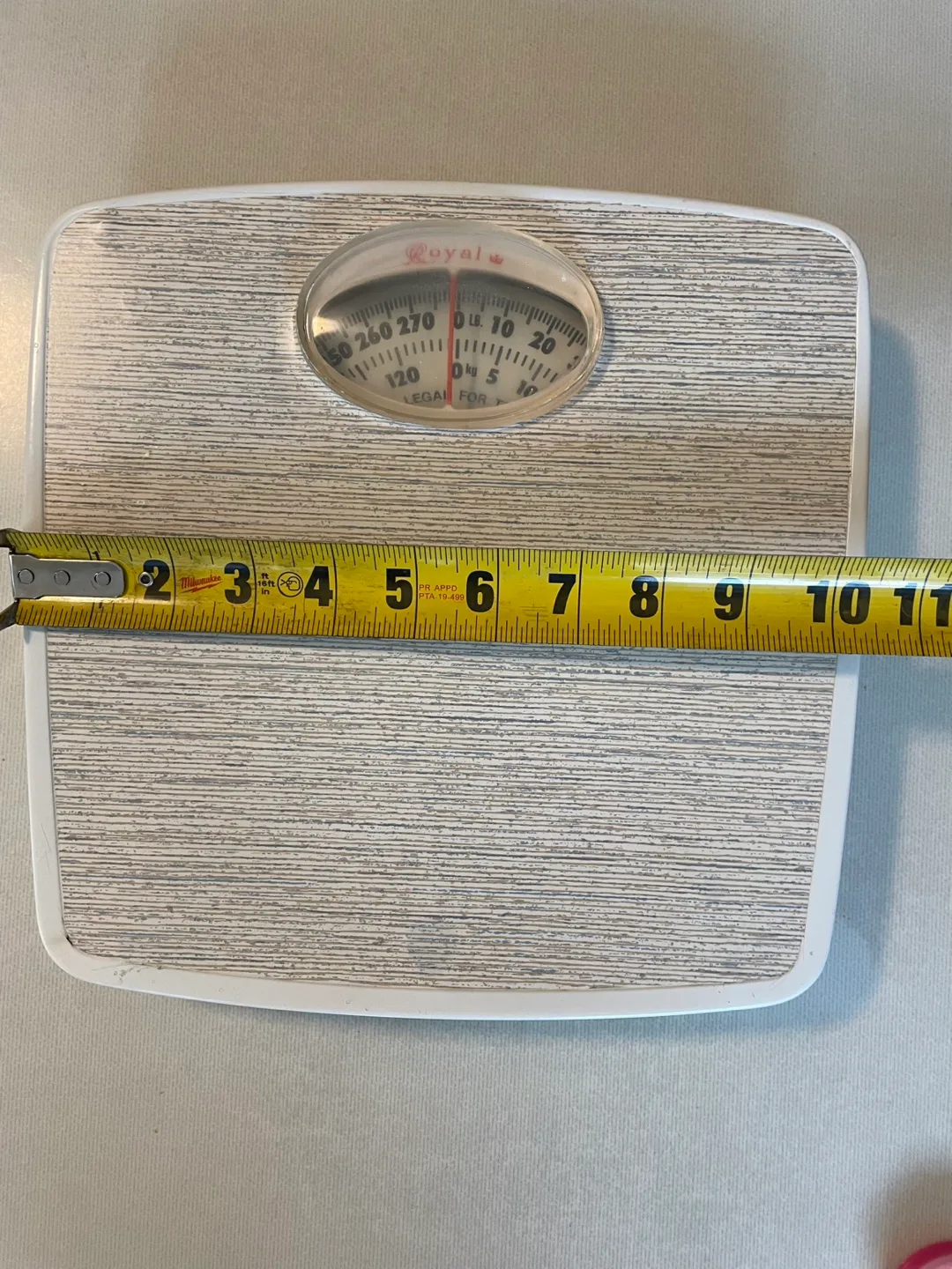 Vintage Bathroom Scale image indicator(3)