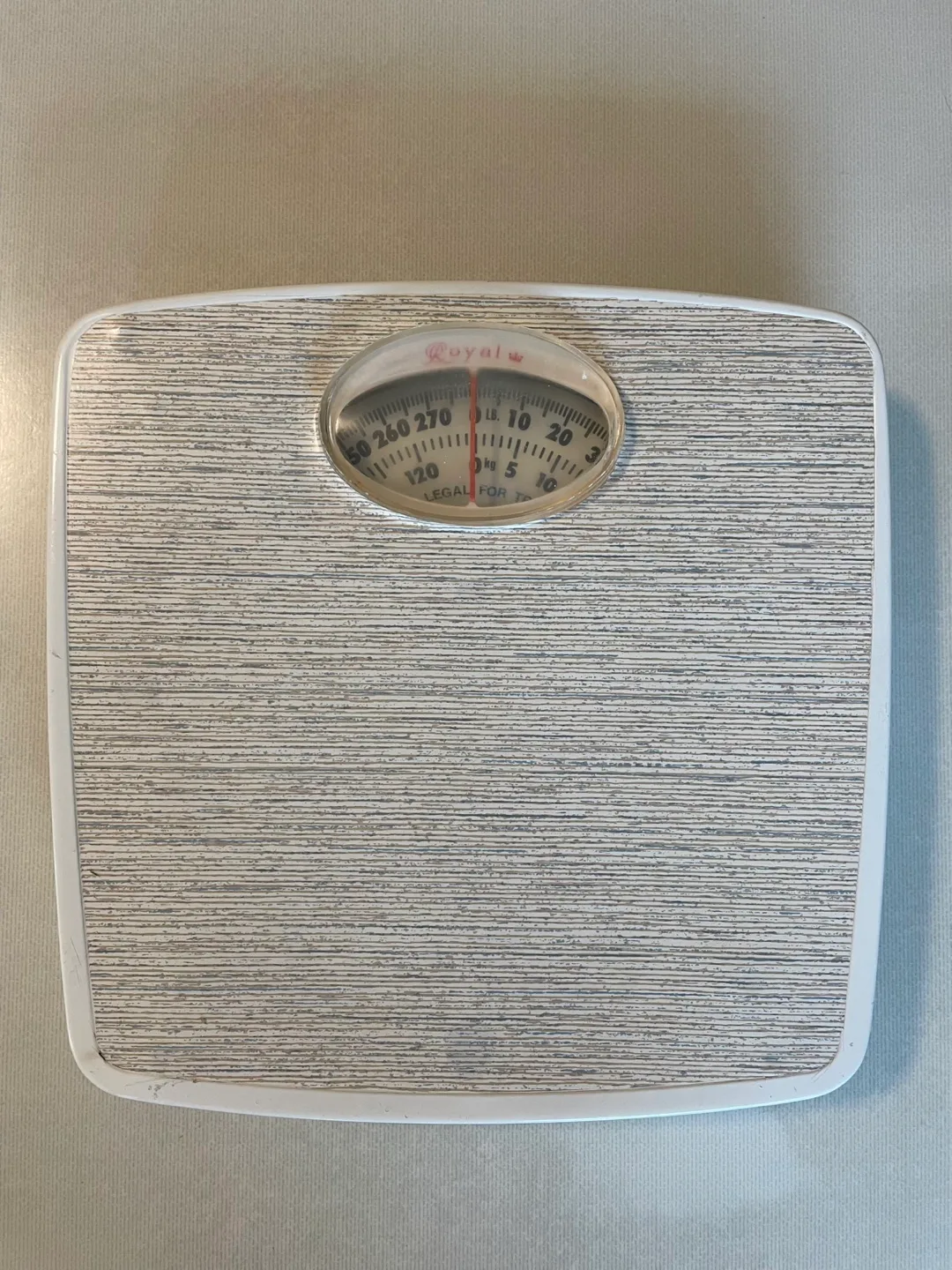 Vintage Bathroom Scale thumbnail