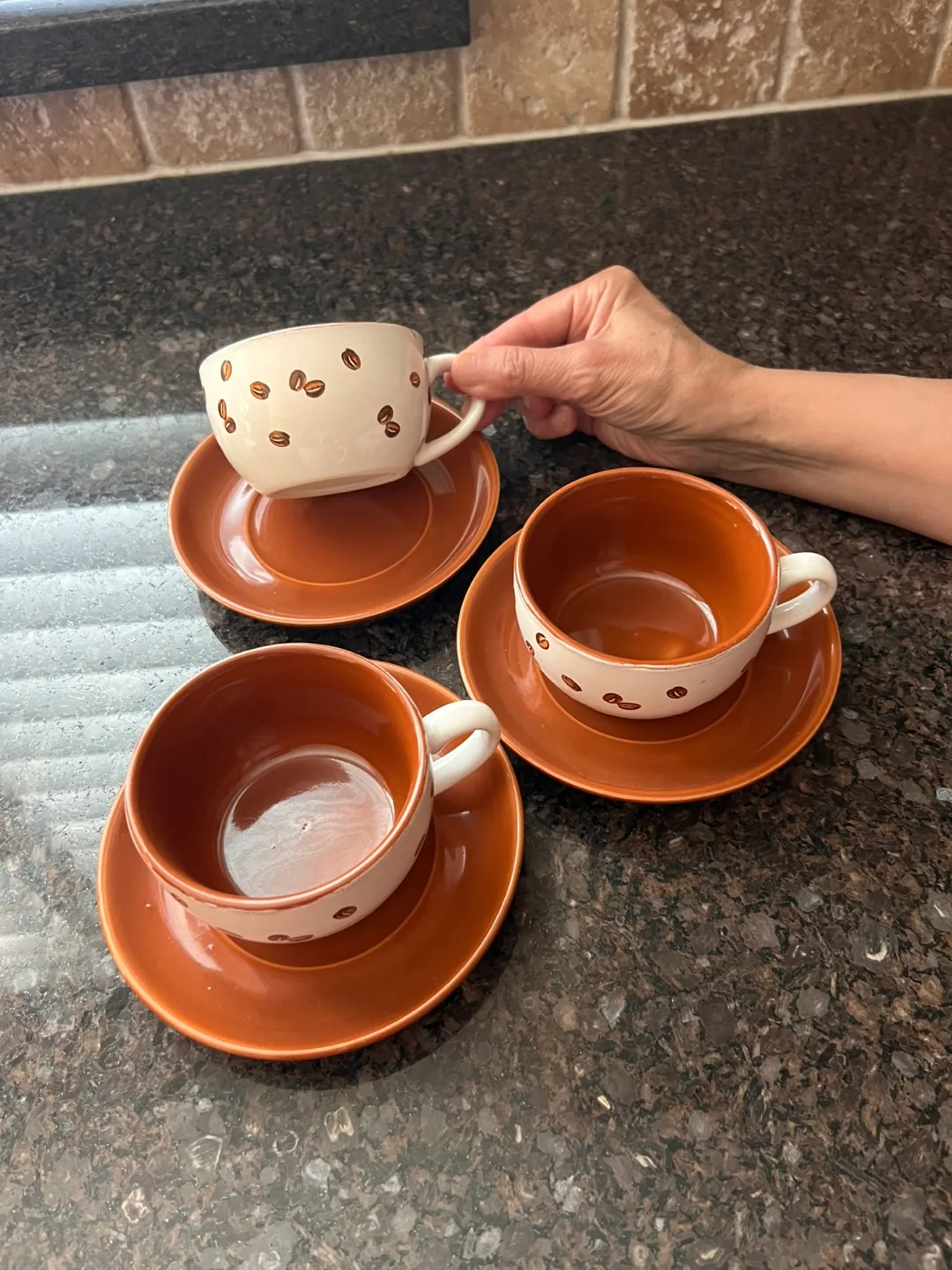 Coffee Bean Cup and Saucer Set (3) image indicator(2)