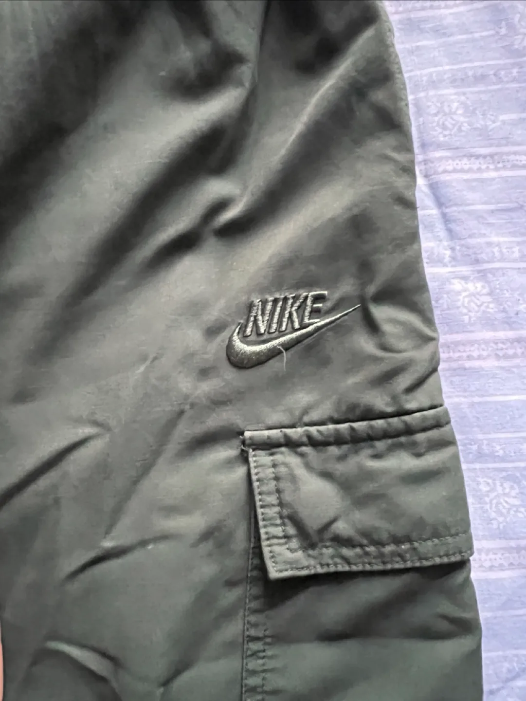 Nike Olive Green Cargo Pants - Size Small image indicator(2)