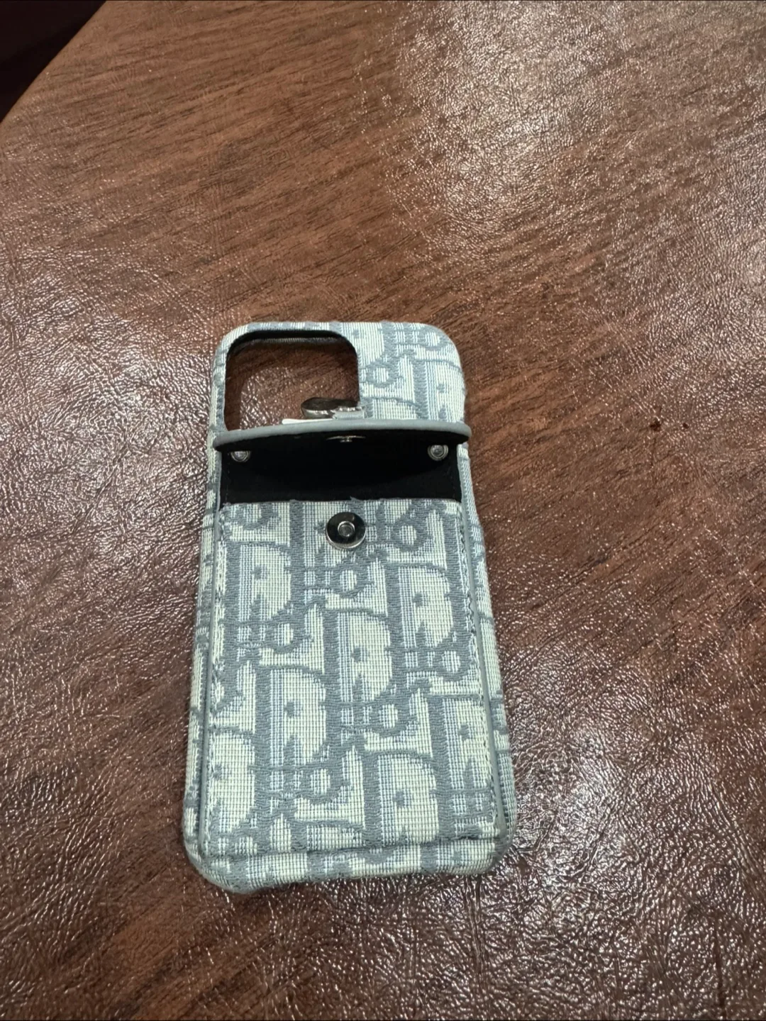 Dior Oblique iPhone 13 Pro Case image indicator(3)