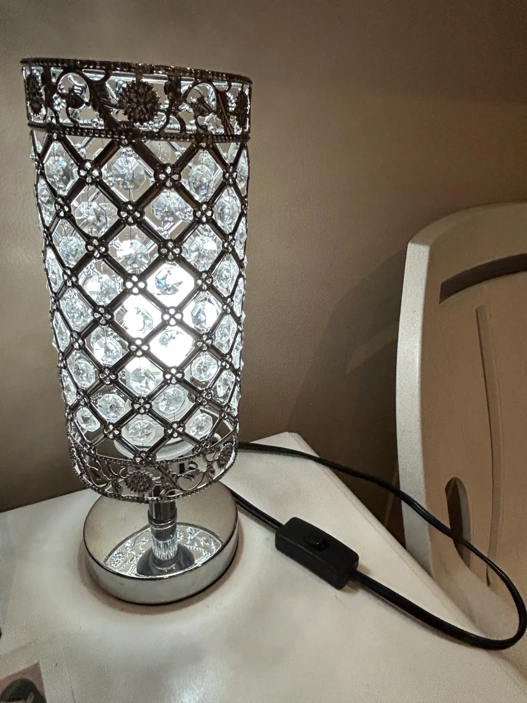 Beautiful elegant Silver Crystal Table Lamp thumbnail