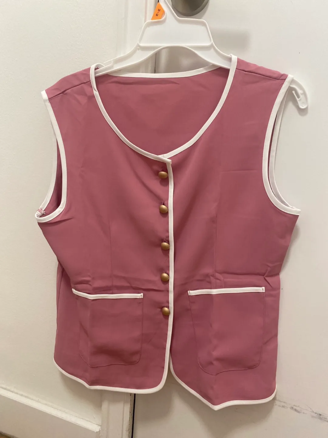 Pink Vest and Shorts Set image indicator(2)