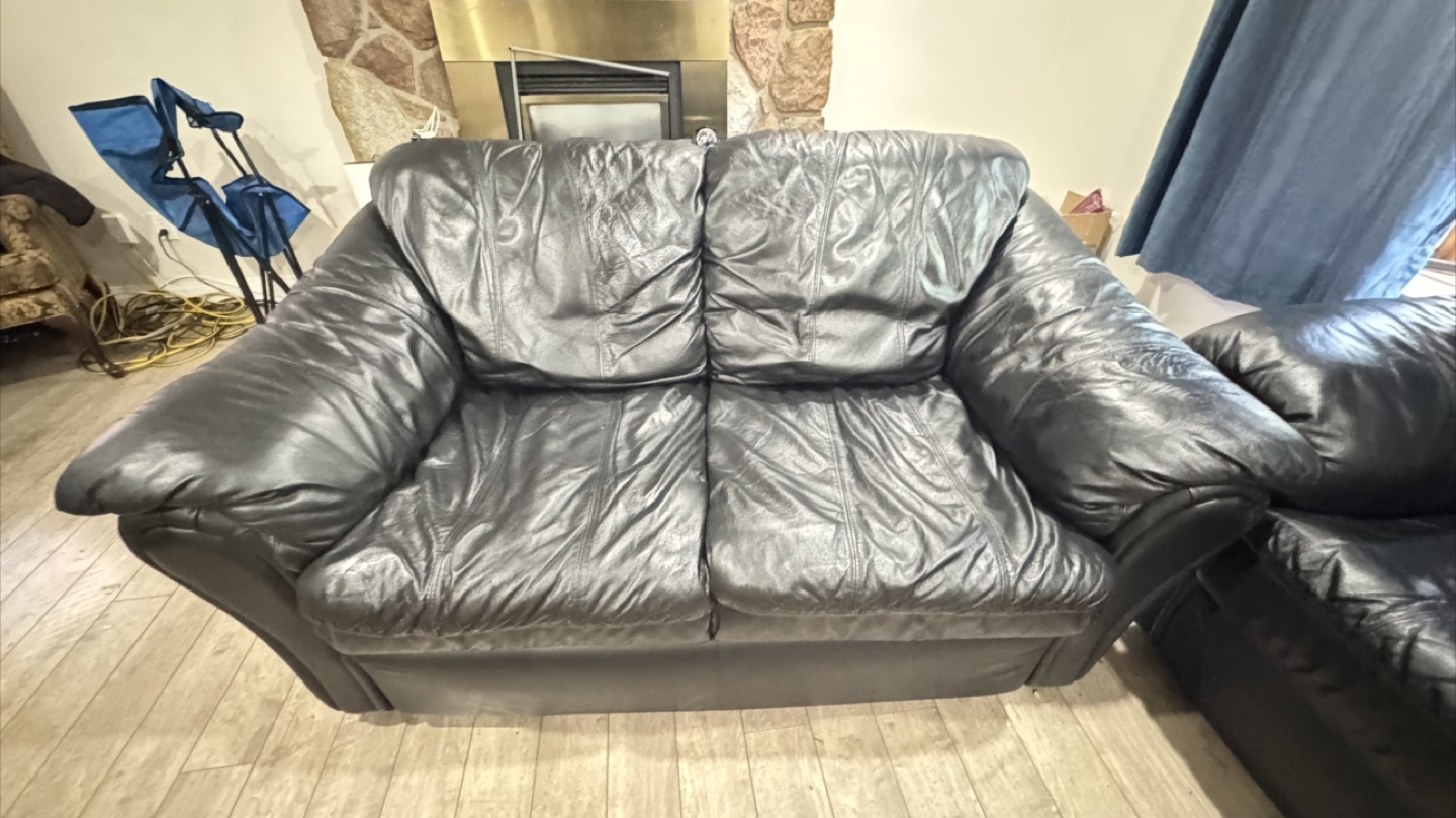 Black Leather Loveseat Sofa - photo 2