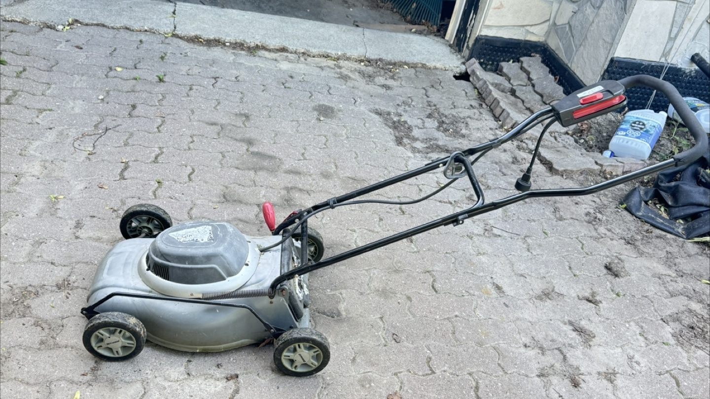 Used Lawn Mower - Great for Small Yards - photo 2
