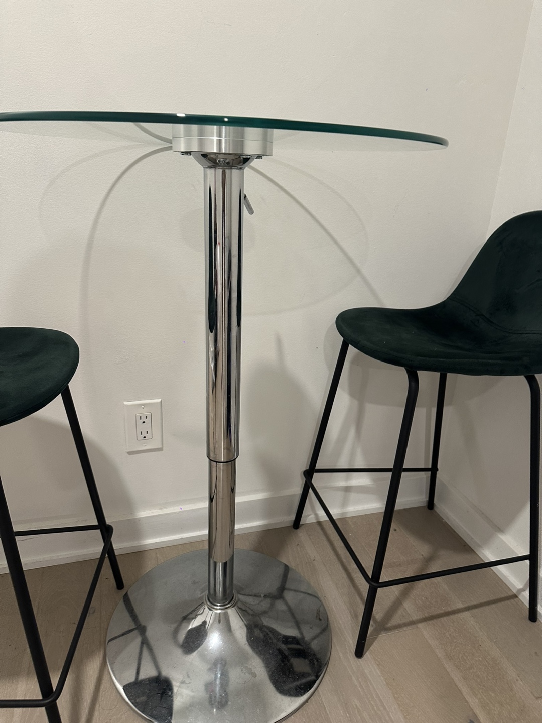 Glass Top Pub Table with 2 Bar Stools - photo 3