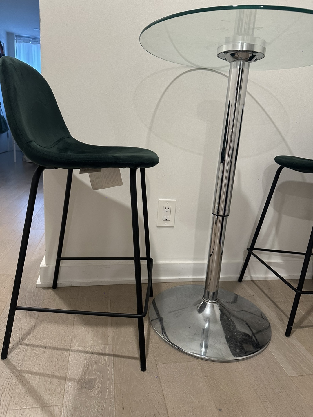 Glass Top Pub Table with 2 Bar Stools - photo 2