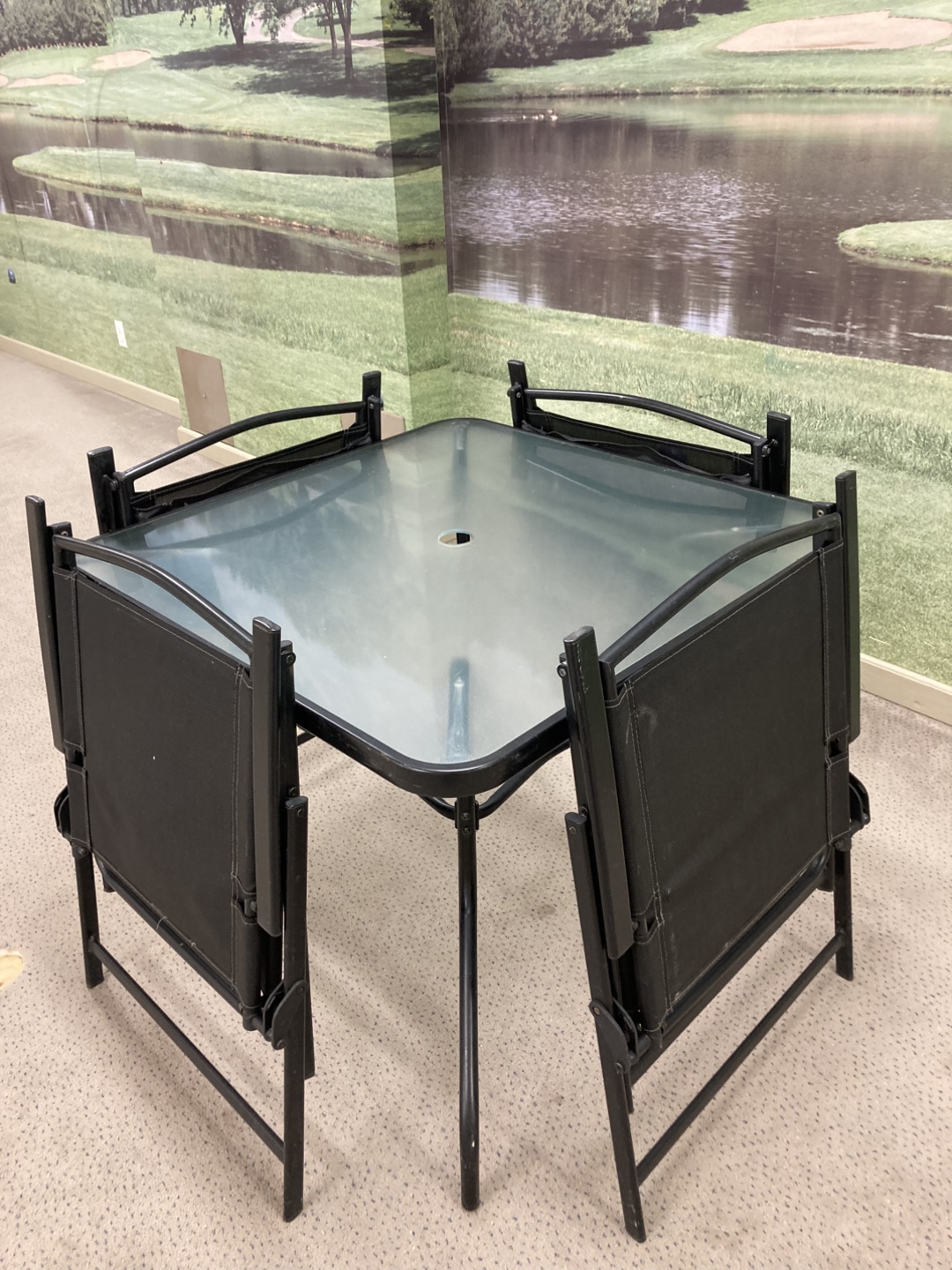 Patio table and four chairs - photo 2