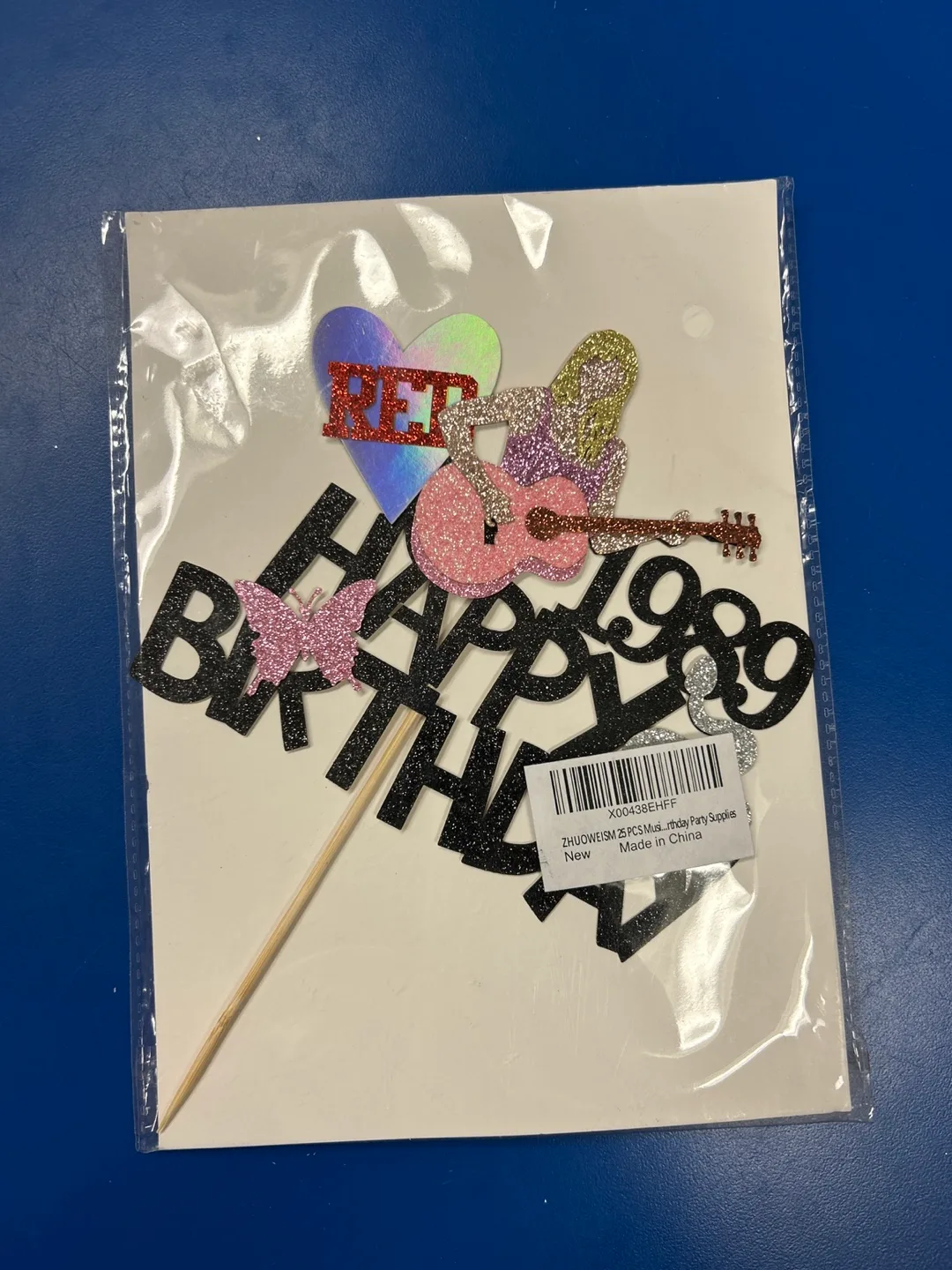 New Happy Birthday Taylor Swift Cake Topper Set thumbnail