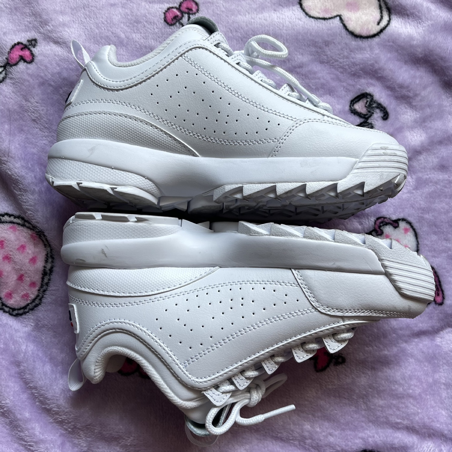 Women’s Fila Disruptor II White Sneakers - photo 2