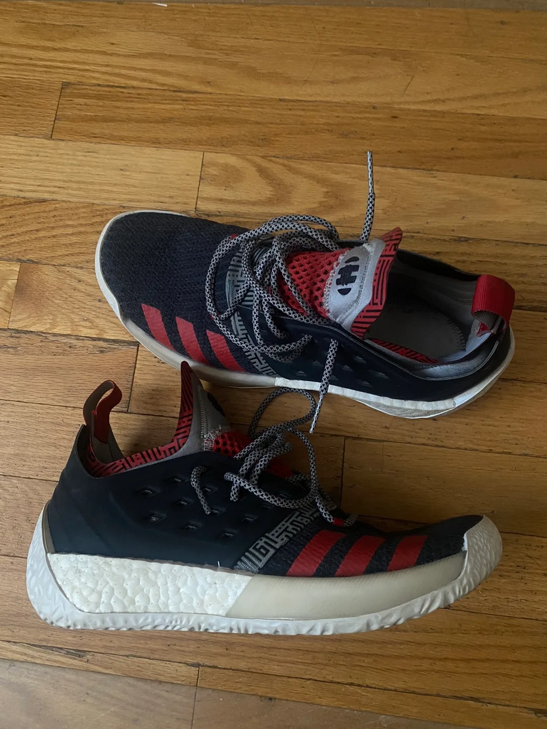 Adidas Harden Vol. 2 Basketball Shoes 9.5 men thumbnail
