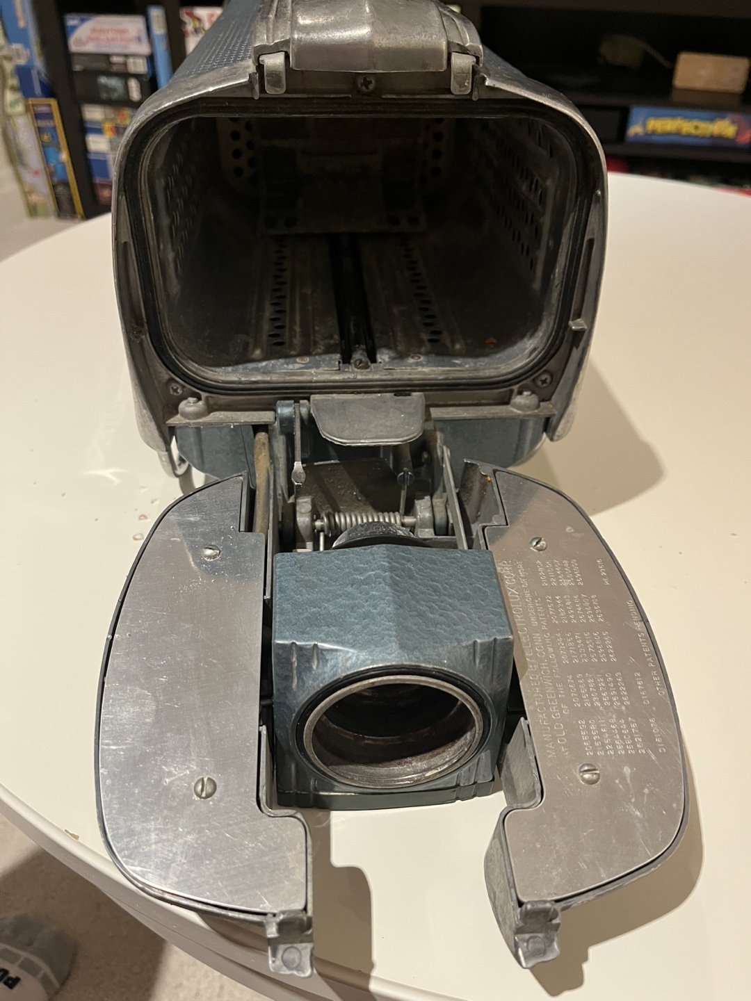 Vintage Electrolux LX Vacuum Cleaner - photo 2