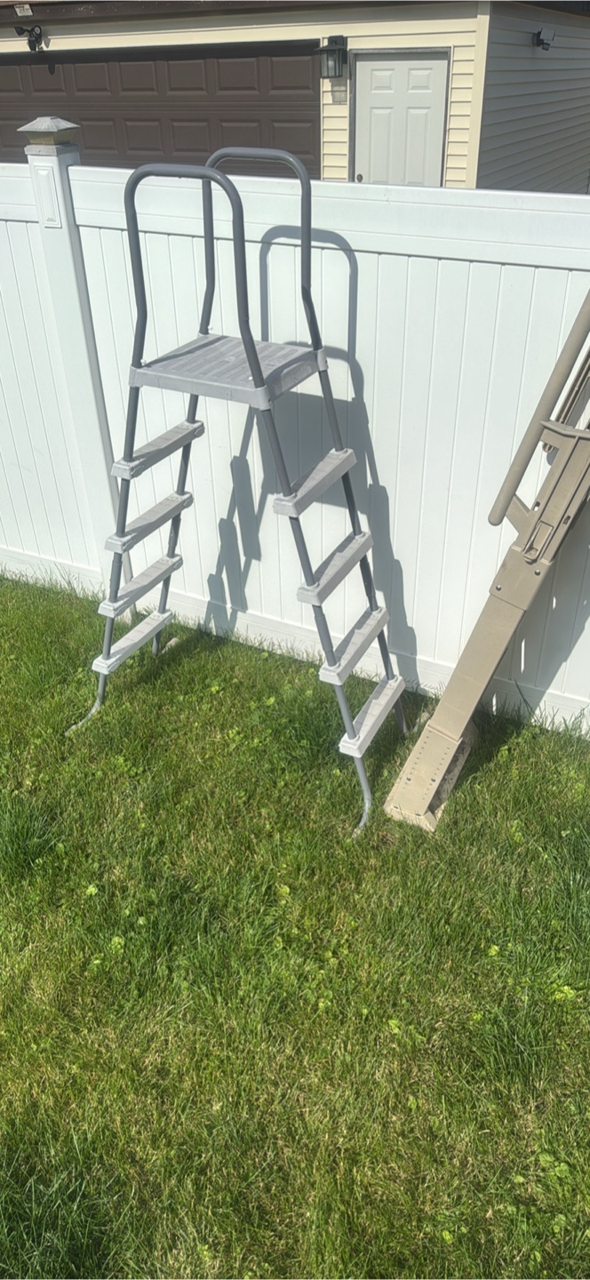Pool Ladder