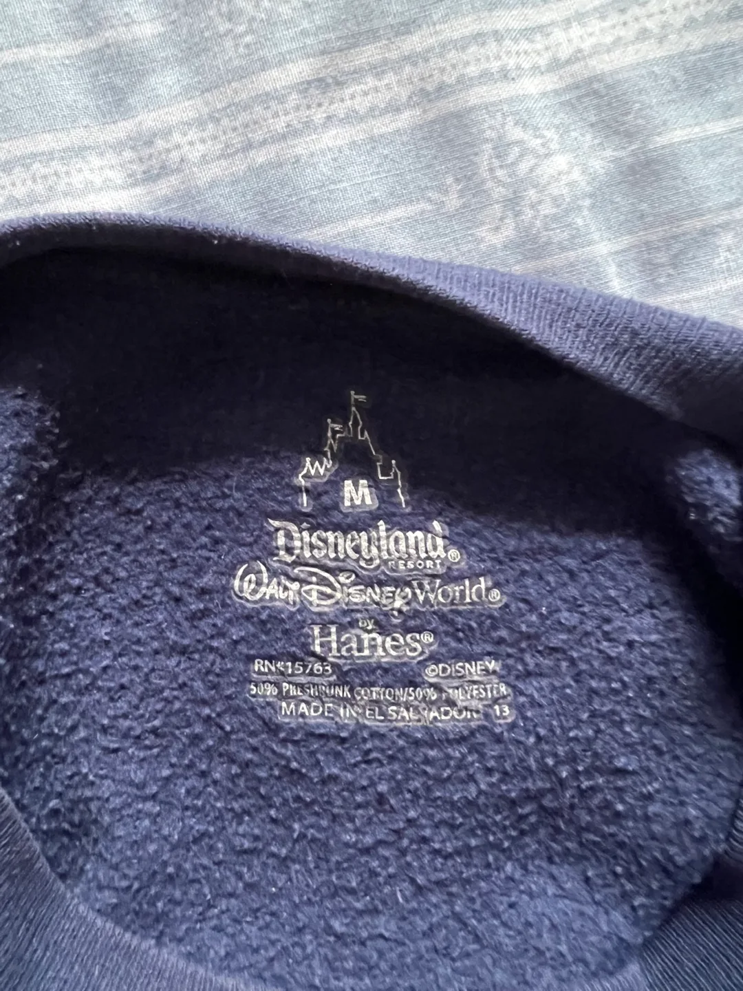 Disneyland Resort Crewneck Sweatshirt - Size M image indicator(2)