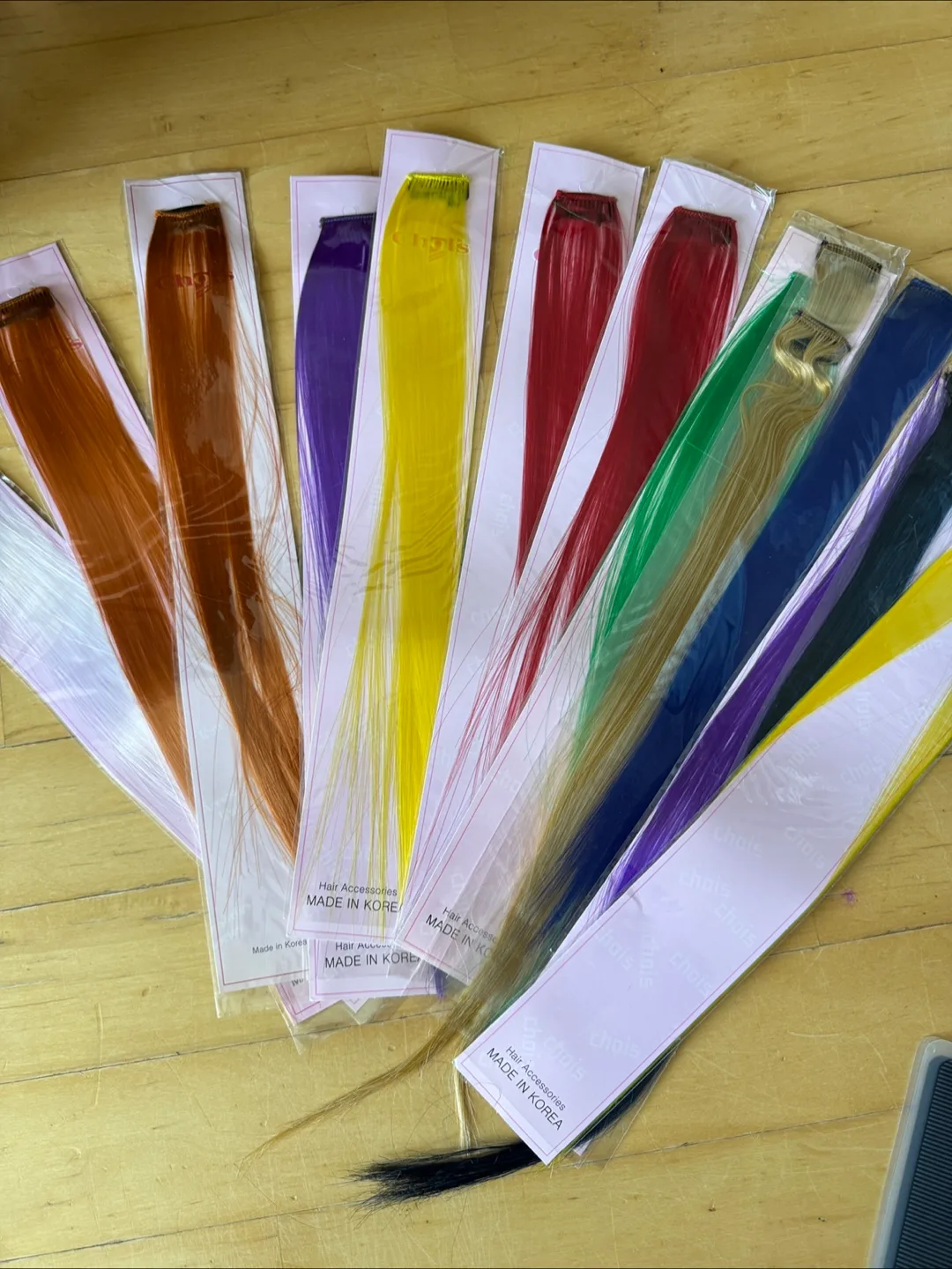 Korean Clip-in Hair Extensions - Assorted Colours thumbnail