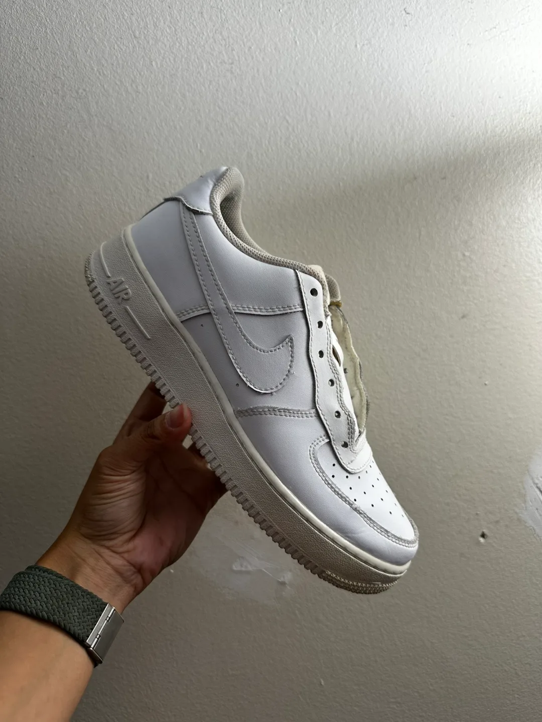 Nike Air Force 1 White thumbnail