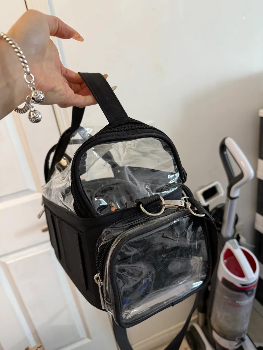 NAONAYA Makeup Brush Case - Travel Cosmetic Bag image indicator(2)