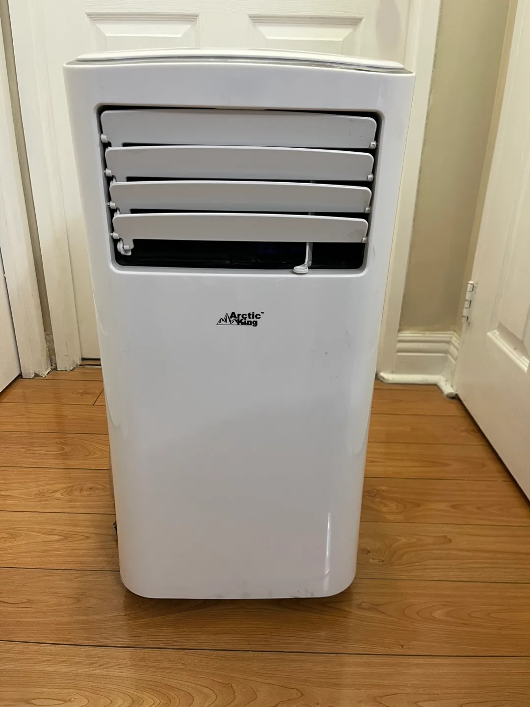 Arctic King Portable Air Conditioner thumbnail
