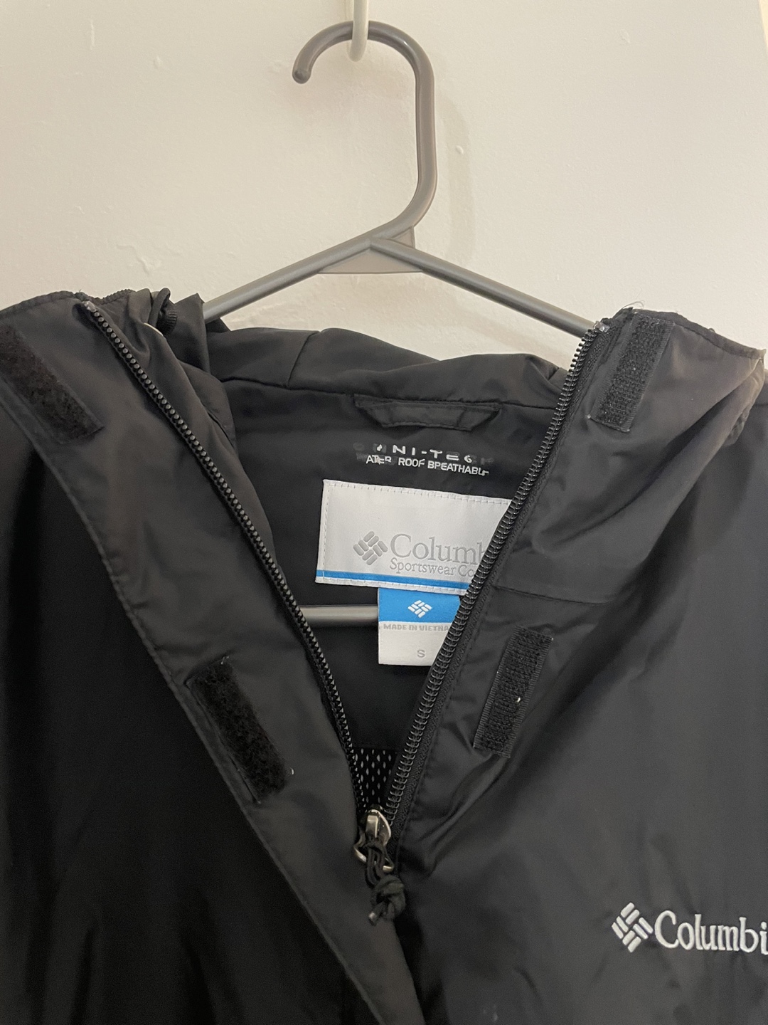 Columbia Black Rain Jacket - Size Small - photo 2