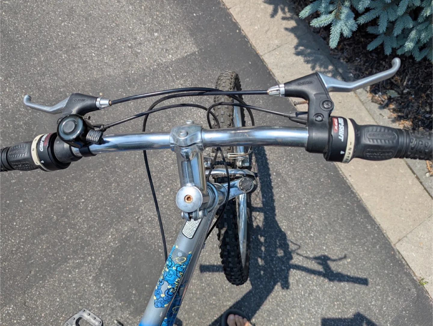 Women’s K2 Bountain Bike - Small image indicator(5)