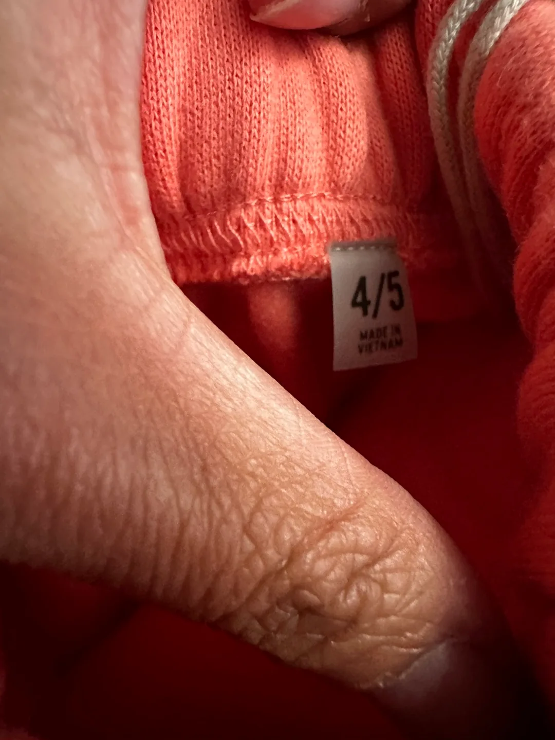 Essentials Fear of God Kids Shorts, Size 4/5 image indicator(3)