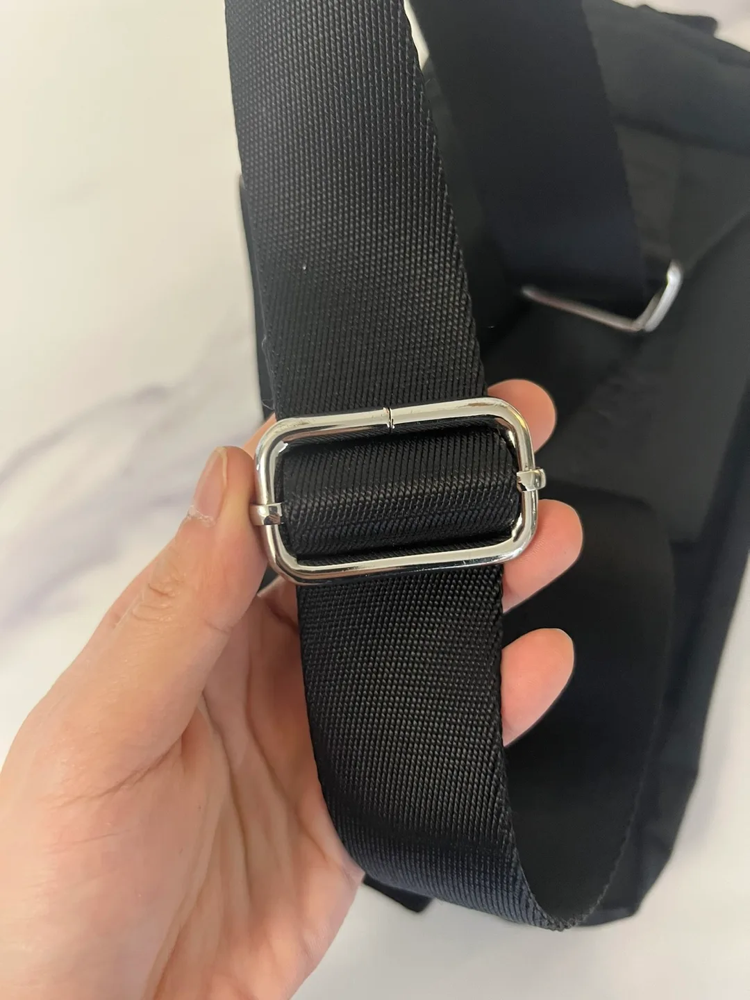 CALVIN KLEIN 205W39NYC Messenger Bag image indicator(9)