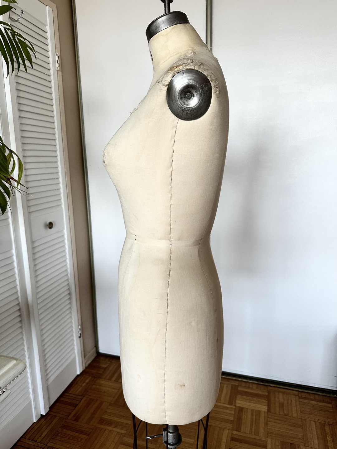 Antique Dress Form - photo 3