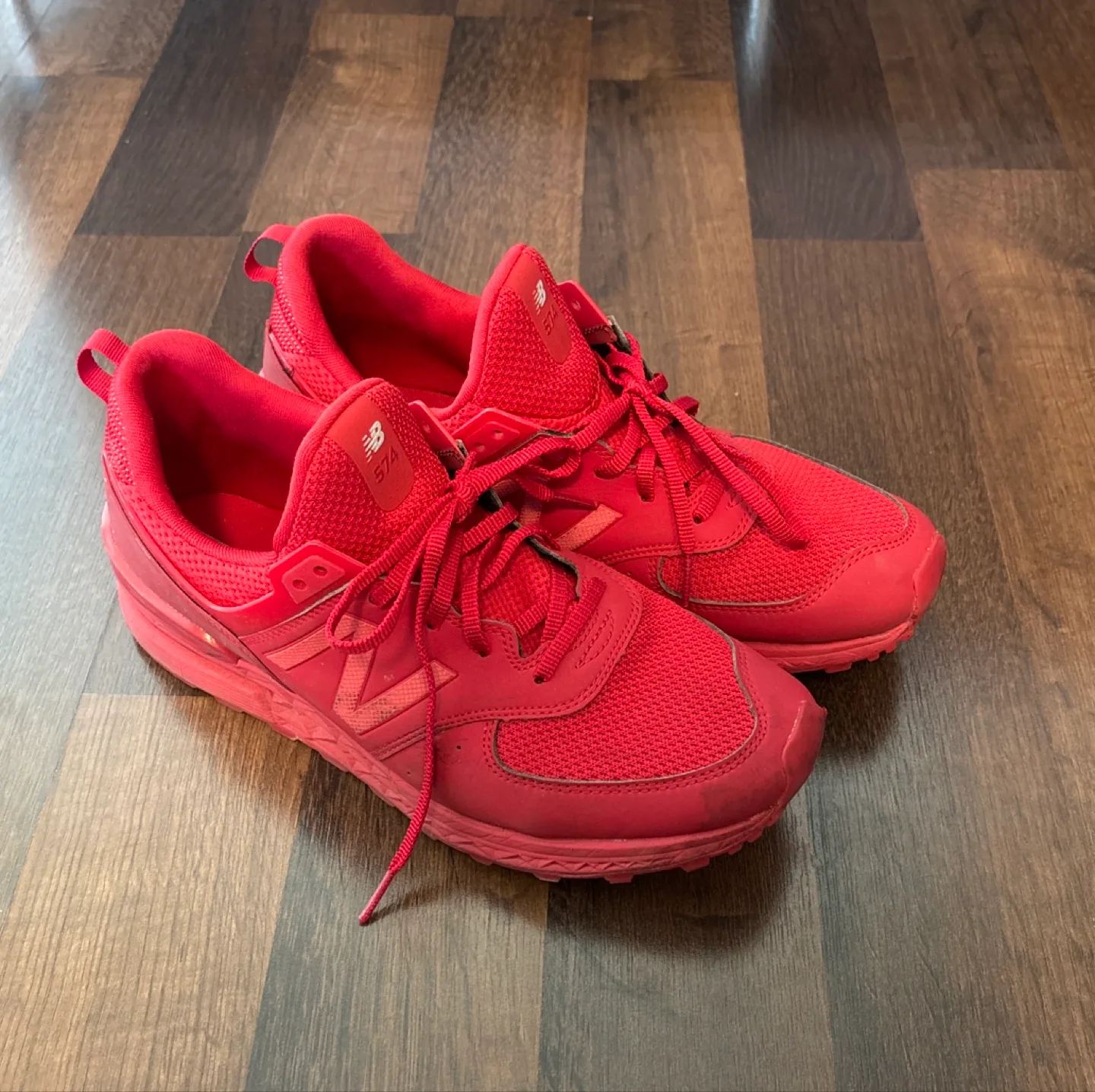 New Balance 574 Red Shoes - US 10.5 thumbnail