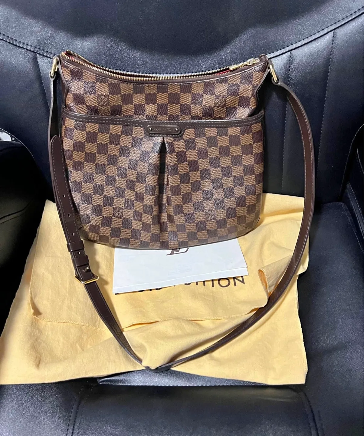 Louis Vuitton Bloomsbury PM crossbodt in ebene