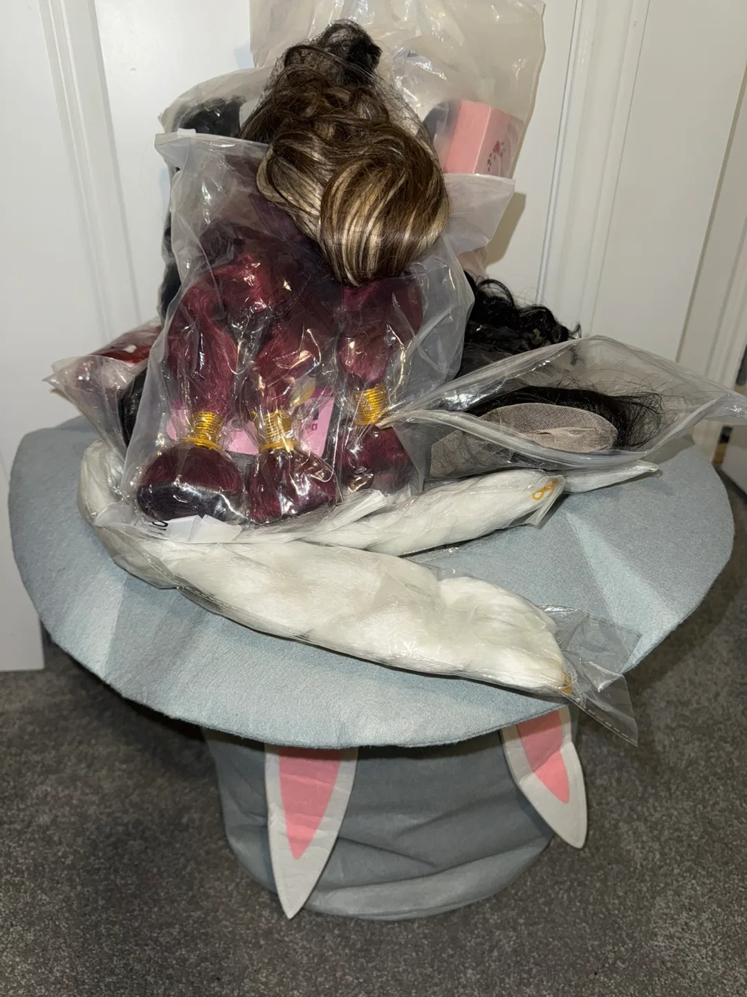 Hair Lots: Wigs, Bundles, Extensions etc image indicator(3)