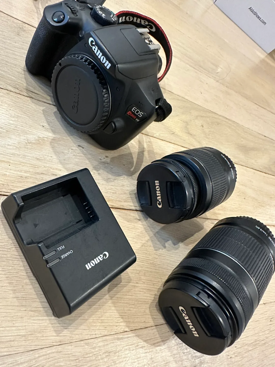 Canon EOS Rebel T6 Camera with 2 Lenses image indicator(3)