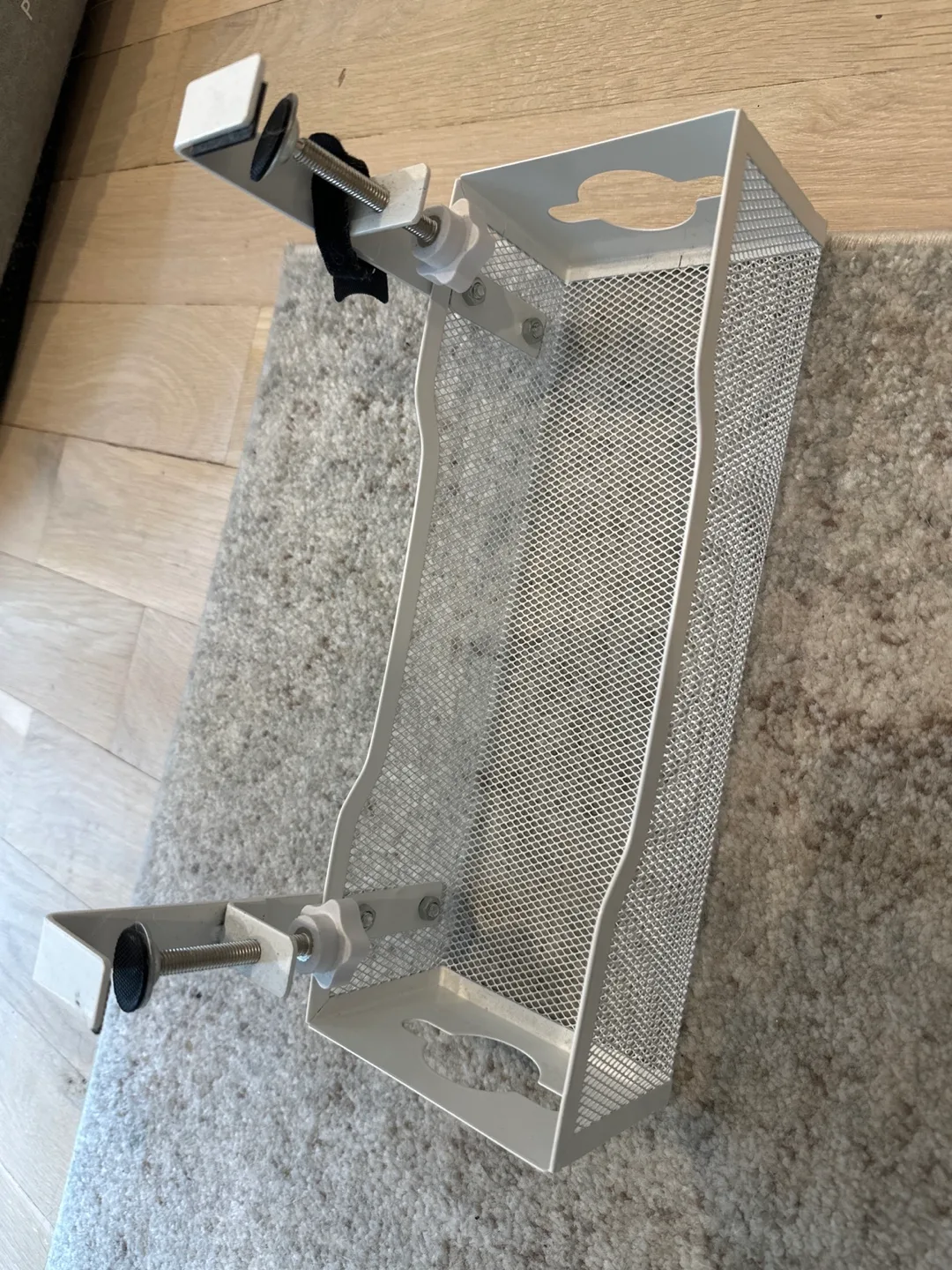 Under Desk Cable Management Tray image indicator(6)