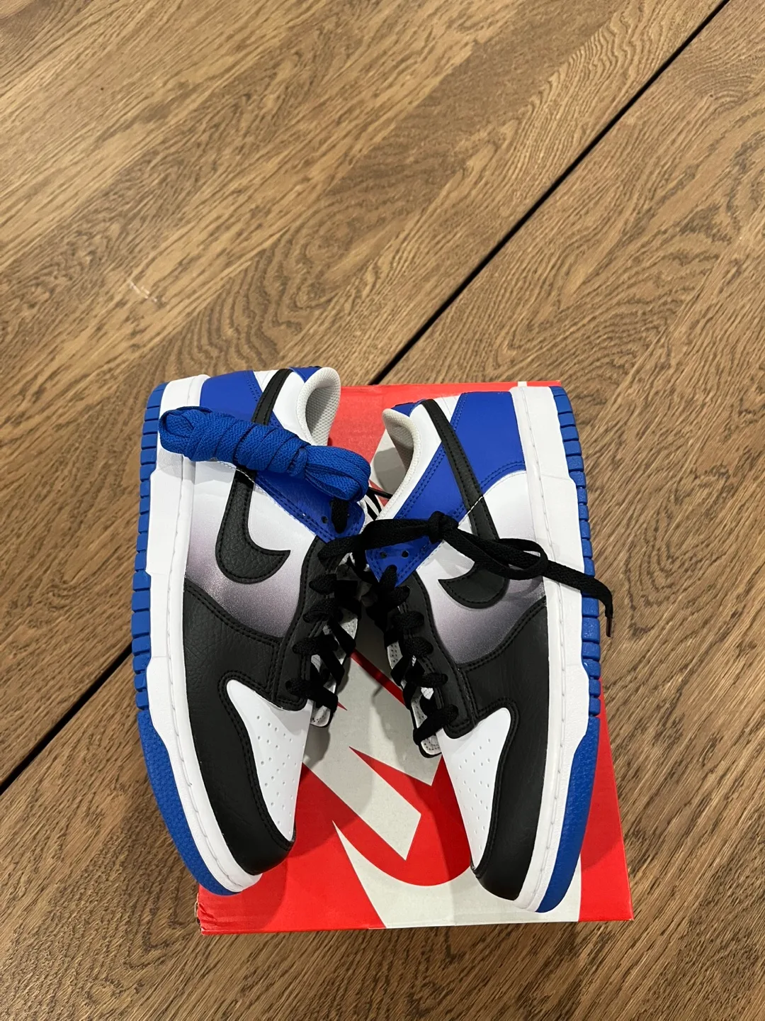 Nike Dunk Low Game Royal Size 6y image indicator(4)