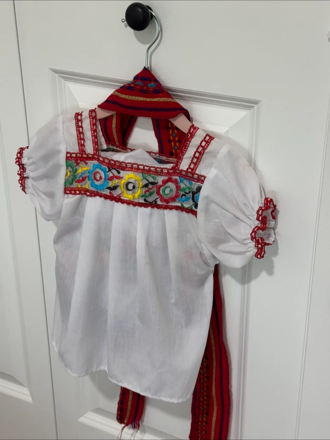 Handmade Embroidered Mexican Outfit thumbnail