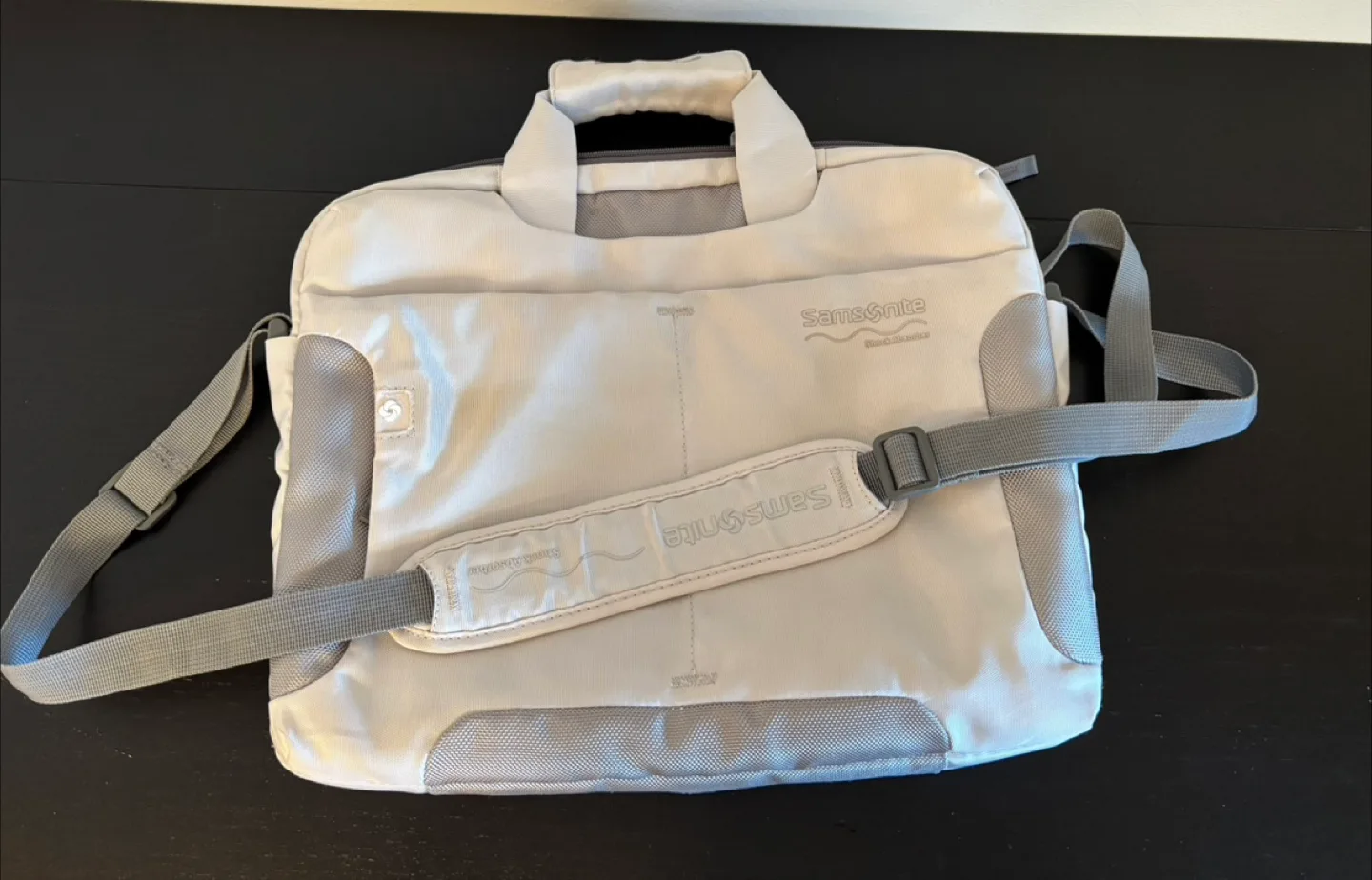 Samsonite Laptop Bag - Great Condition! thumbnail