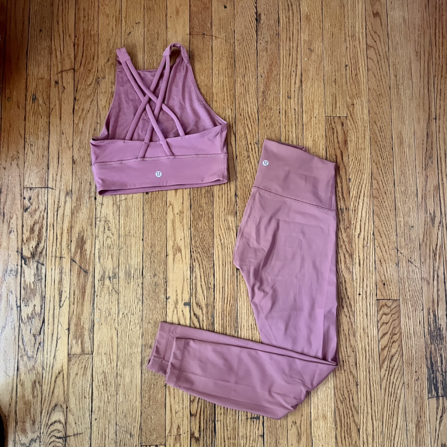 Lululemon Set, Size 4, Brier Rose