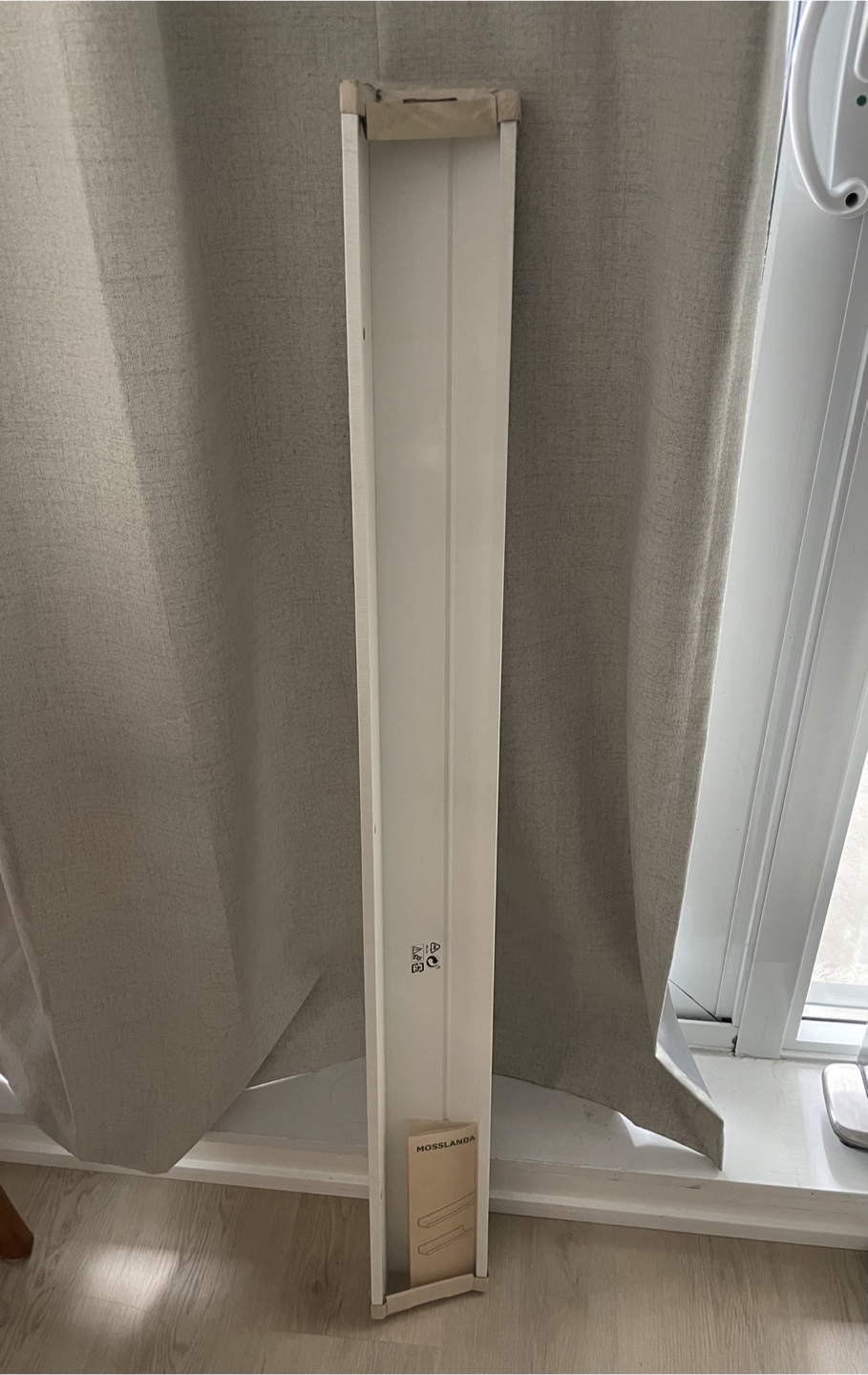 IKEA Mosslanda Picture Ledge - White, 45 inch - photo 3