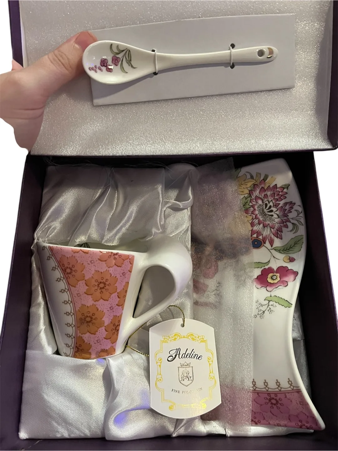 Adeline Fine Porcelain Mug, Plate & Spoon Set - New image indicator(2)