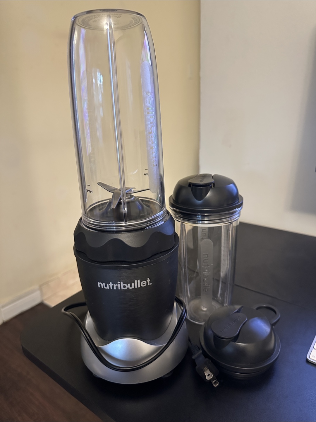Nutri Bullet NB50100C Pro 1000 Blender Mixer Nutribullet
