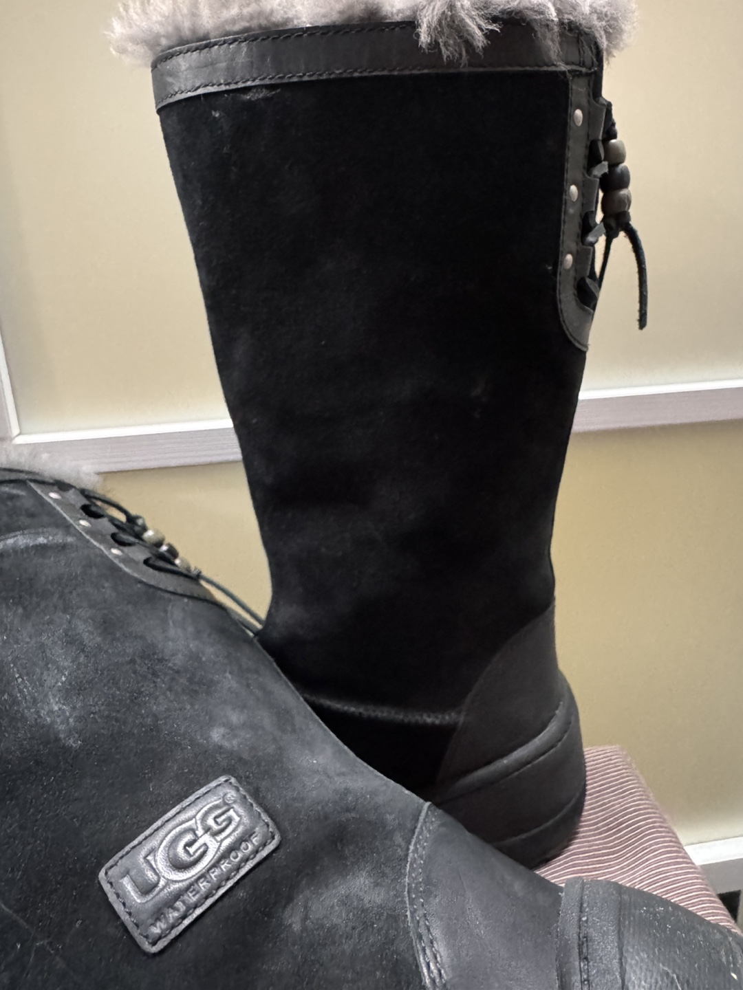 UGG Australia Klarissa Waterproof Boots Size 6 - photo 4