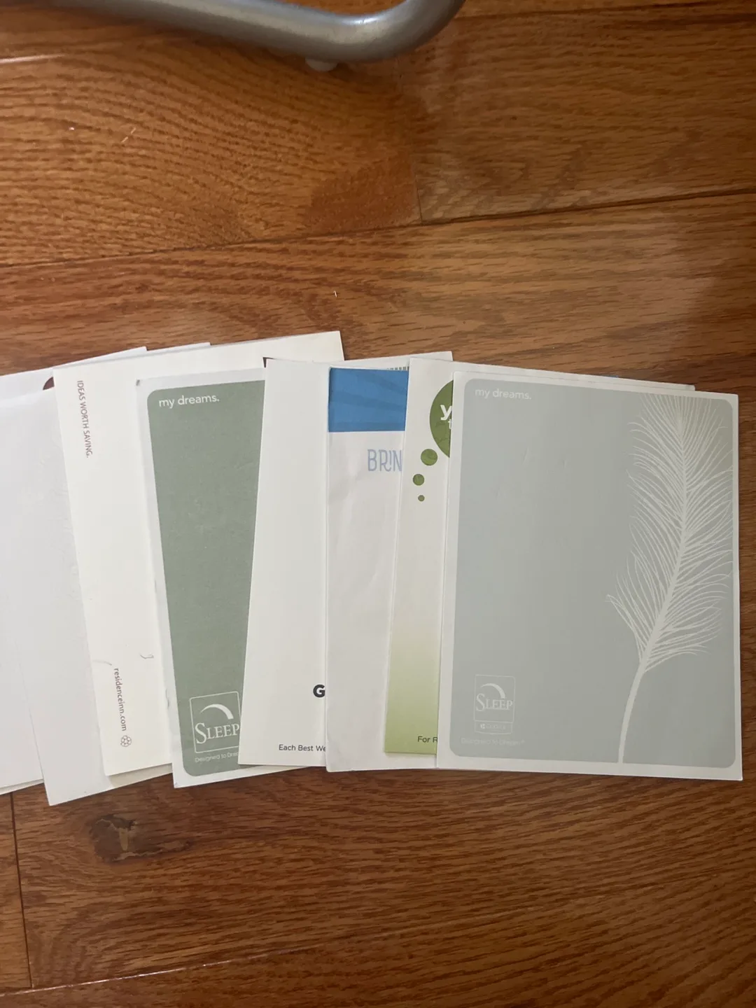 #Freecycle Variety of hotel notepads thumbnail