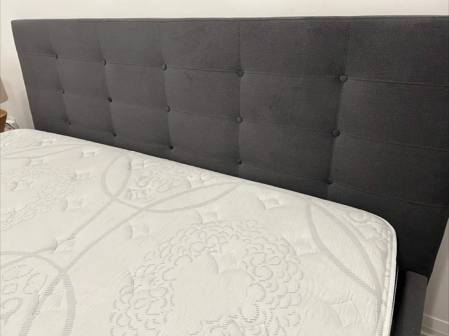 Structube KingSize Bed with Mattress SleepCountry thumbnail
