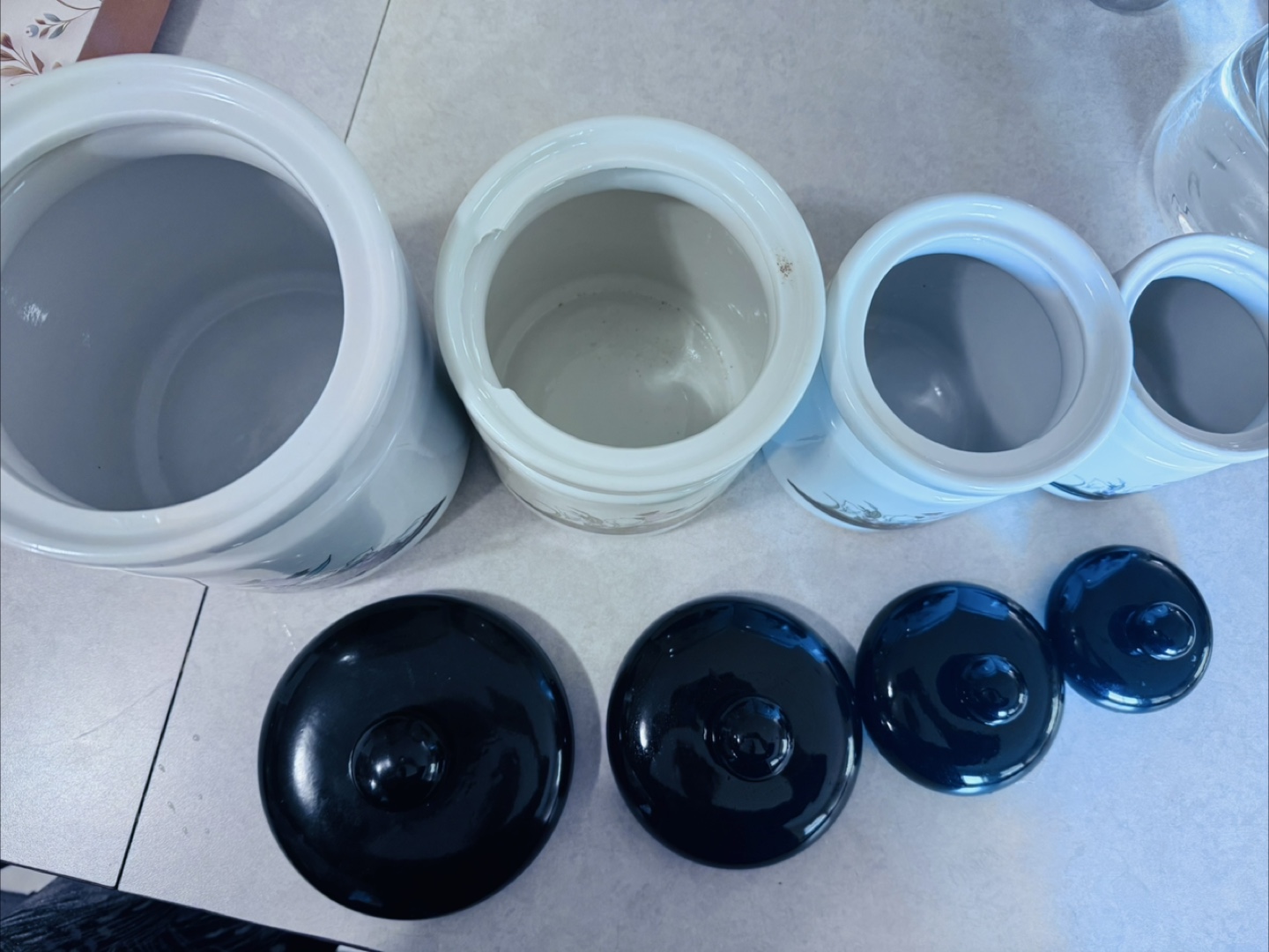 Vintage Ceramic Canister Set with Floral Design - photo 2