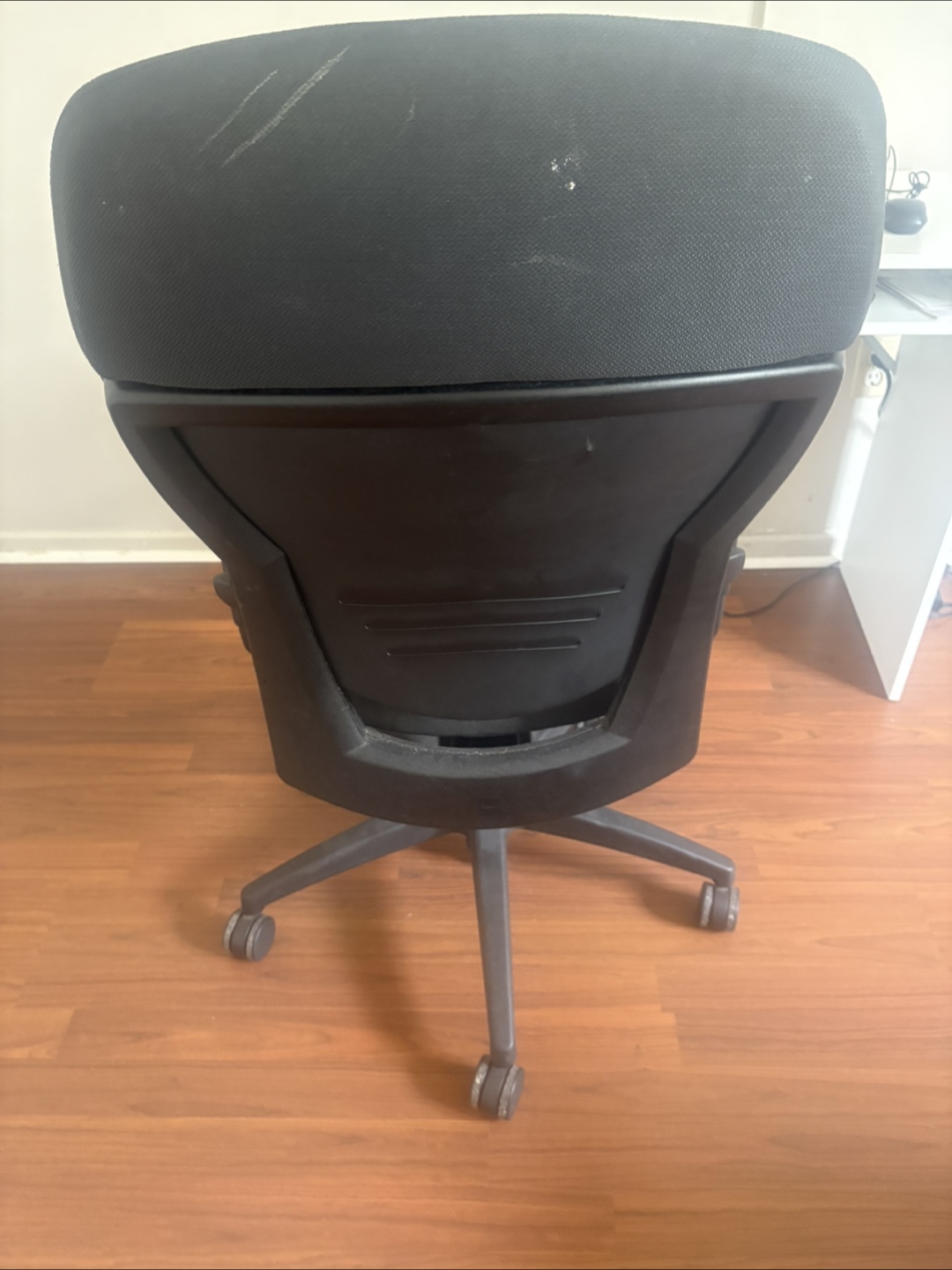 IKEA Sandsberg Table & Office Chair Set - photo 5