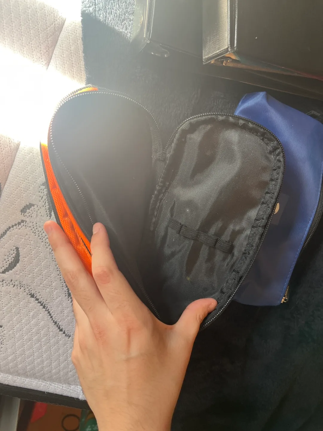 School set image indicator(5)