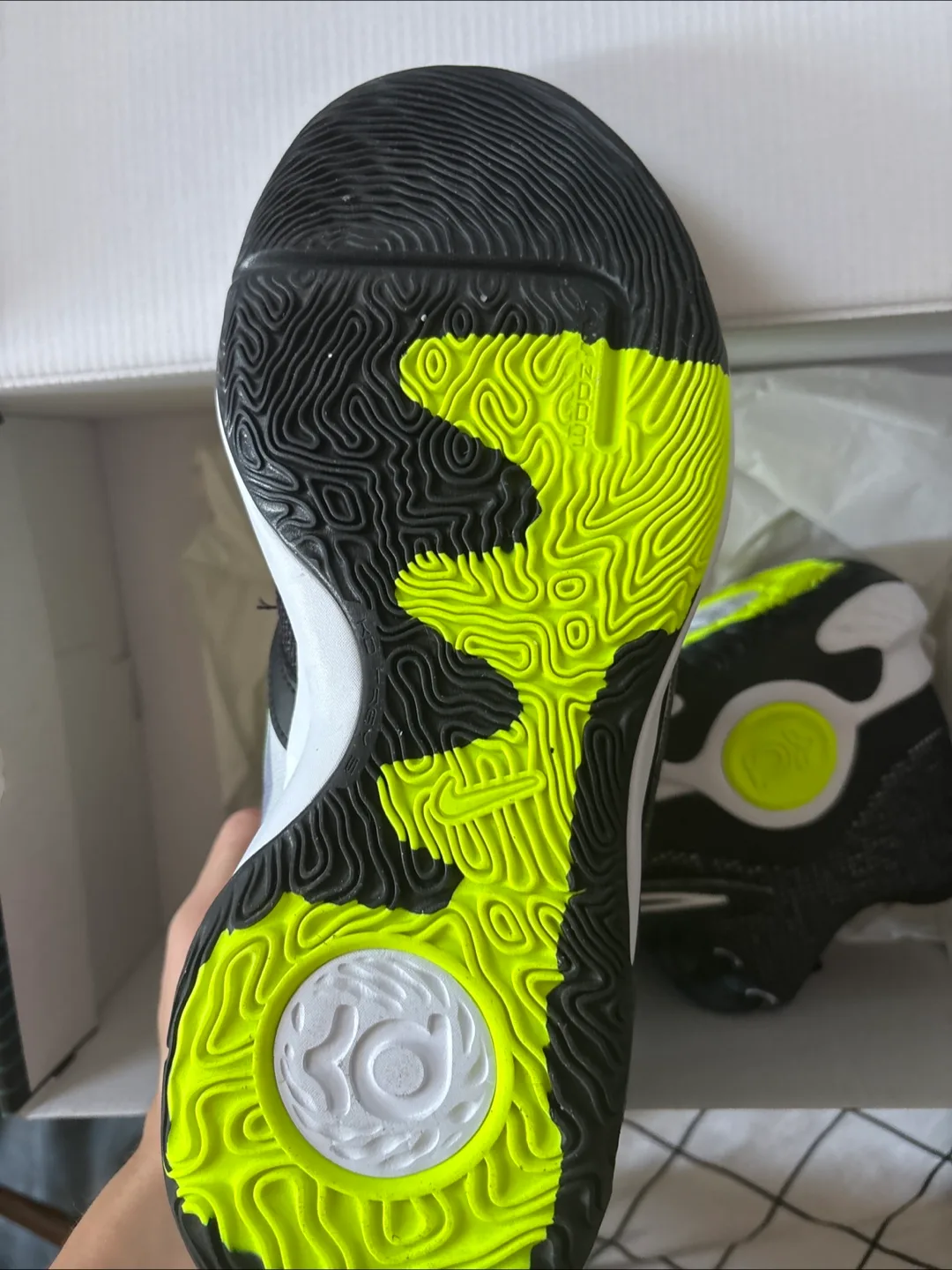 Nike KD Trey 5 X Black/White Volt - Size 10.5 image indicator(2)