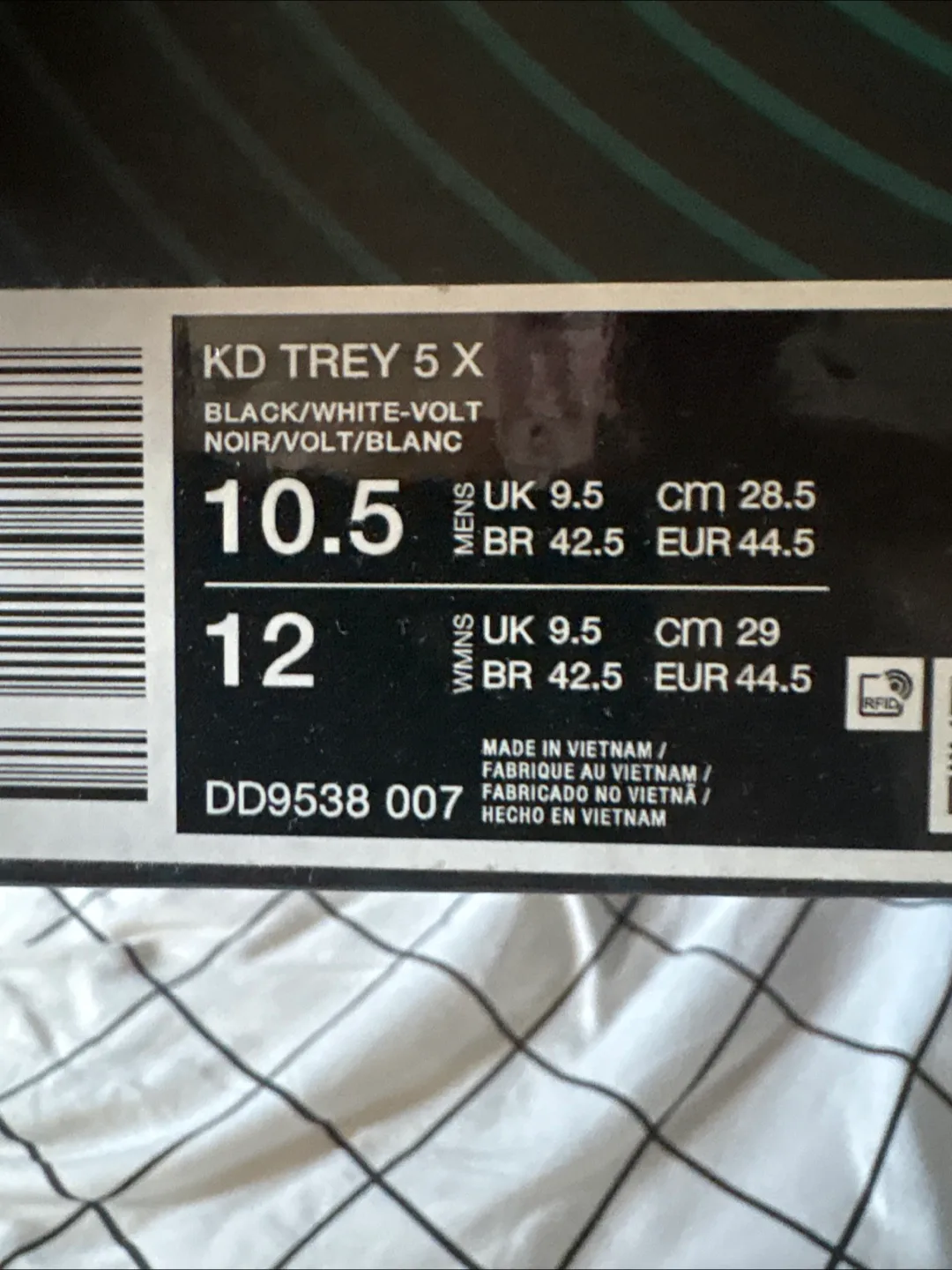 Nike KD Trey 5 X Black/White Volt - Size 10.5 image indicator(3)