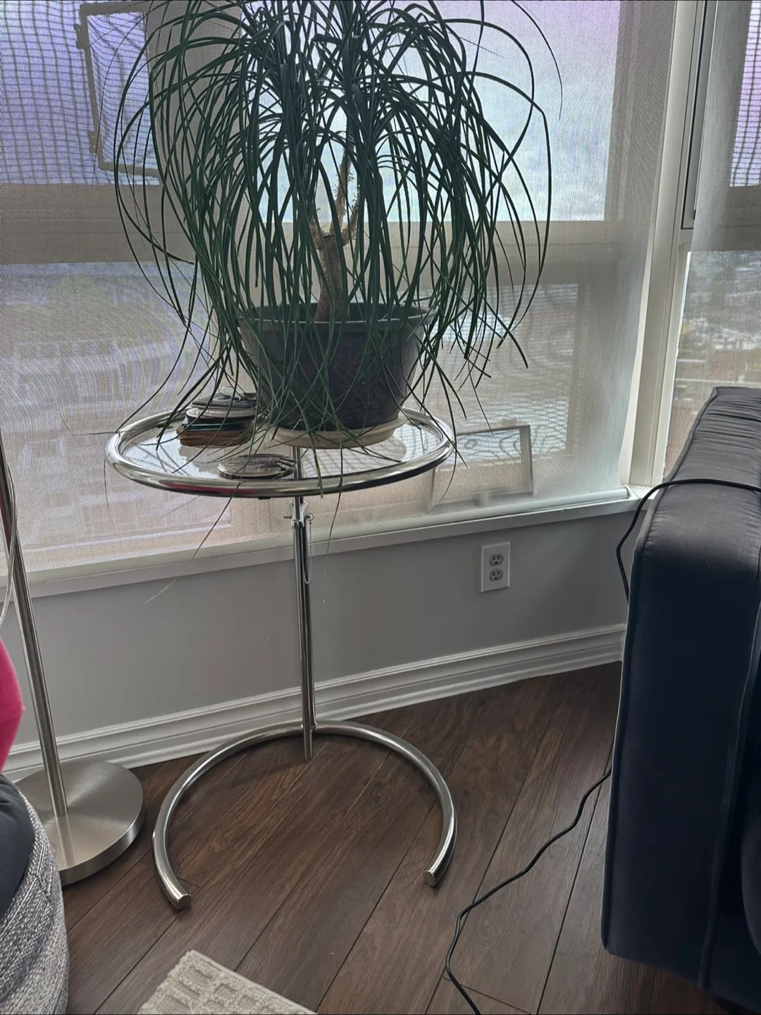 Side table image indicator(2)