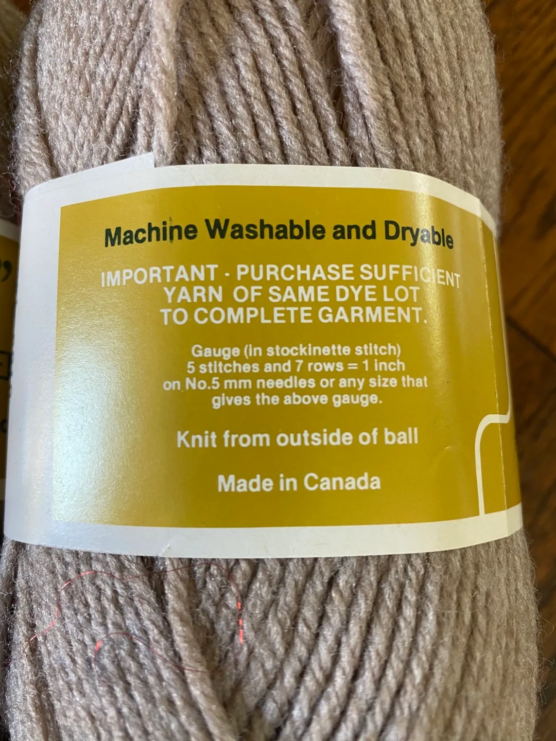 Bernat Berella 4 ply Knitting Yarn Lot image indicator(4)