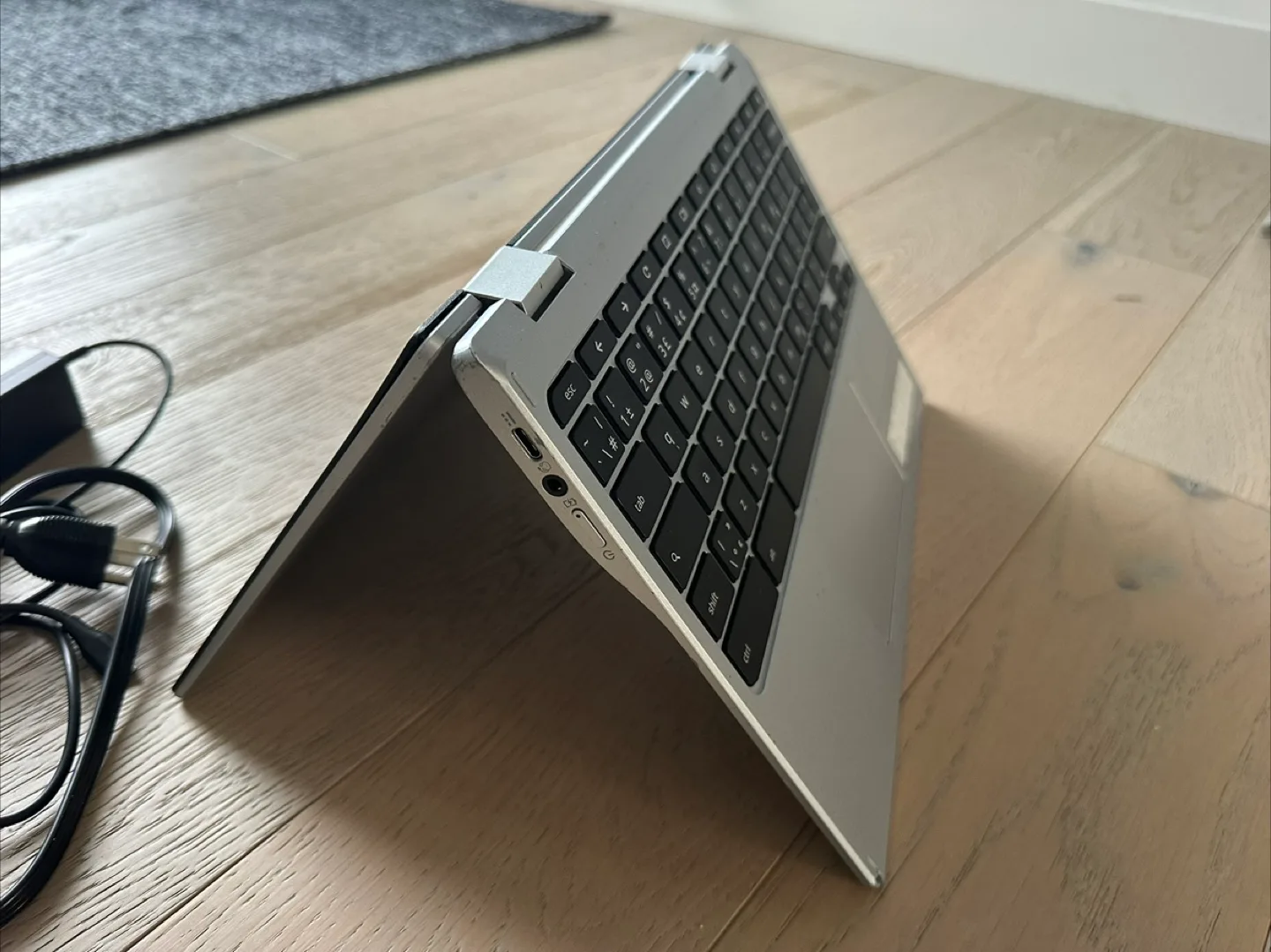 Touchscreen Acer Spin Chromebook computer thumbnail